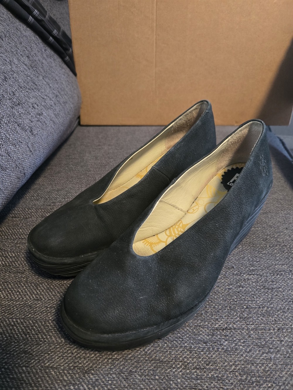 Fly London Women’s Black Leather Wedge Pumps EU 38 US 7.5–8 Made in Portugal